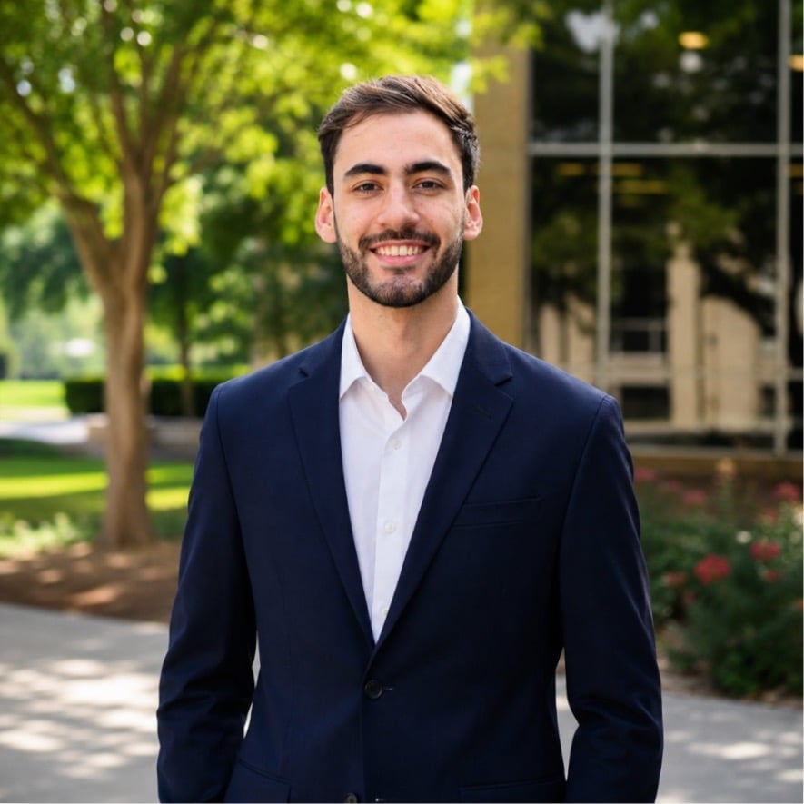 Heitor Buscariolo - Sales & HubSpot Operations Assistant at CycleWerx Marketing in Fort Worth